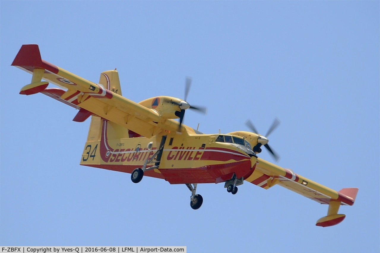 F-ZBFX, Canadair CL-215-6B11 CL-415 C/N 2007, Canadair CL-415, Short approach Rwy 31R, Marseille-Provence Airport (LFML-MRS)