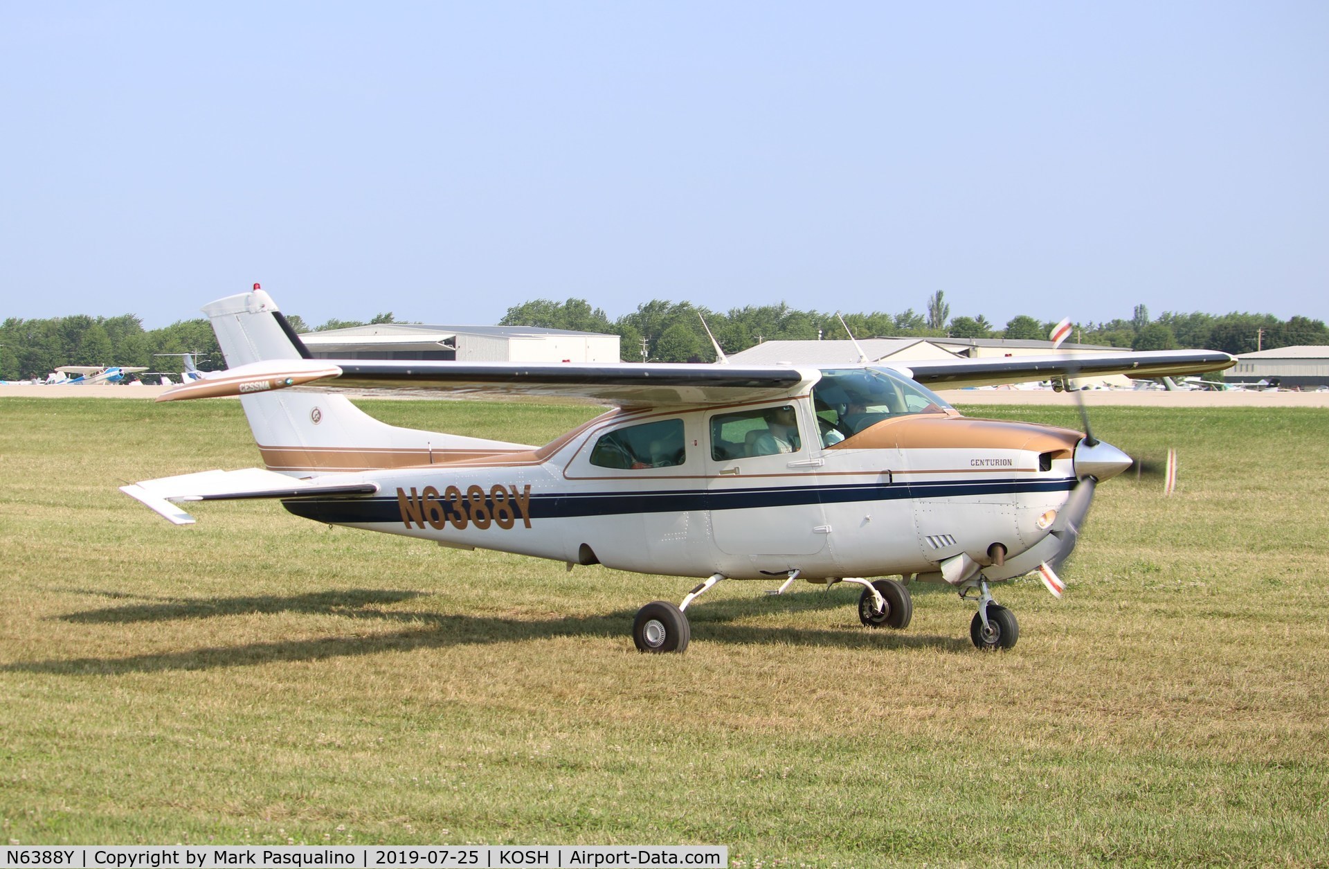 N6388Y, 1981 Cessna T210N Turbo Centurion C/N 21064359, Cessna T210N