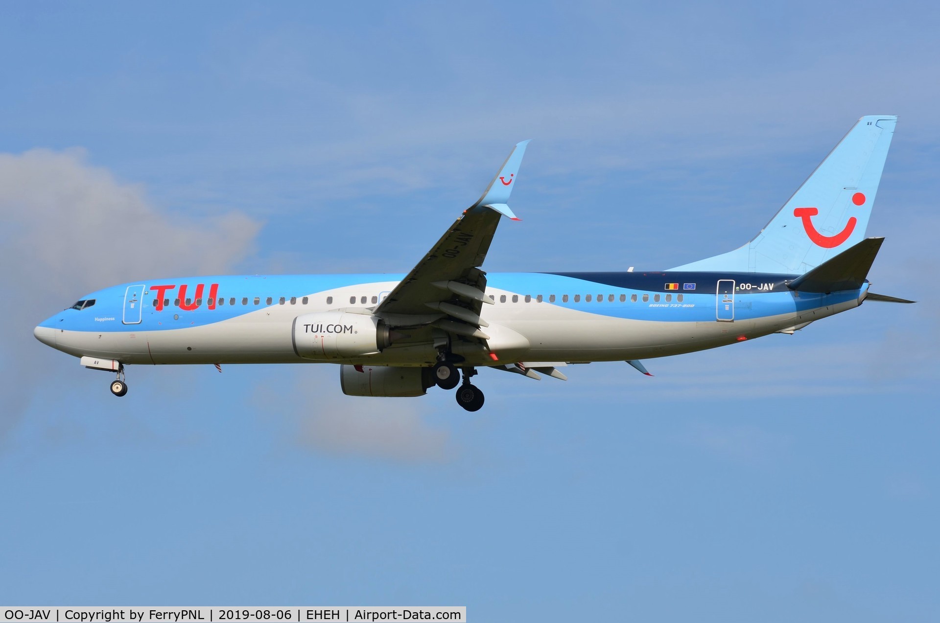 OO-JAV, 2013 Boeing 737-8K5 C/N 40943, TUI B738 landing in EIN