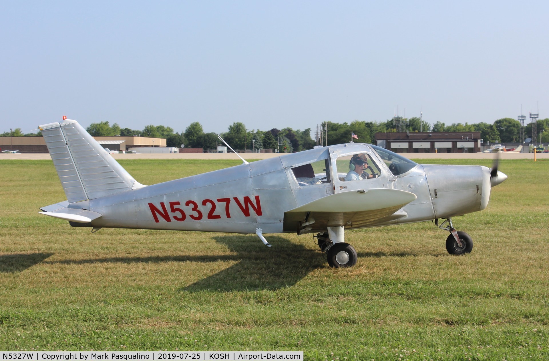 N5327W, 1962 Piper PA-28 C/N 28-384, Piper PA-28-160