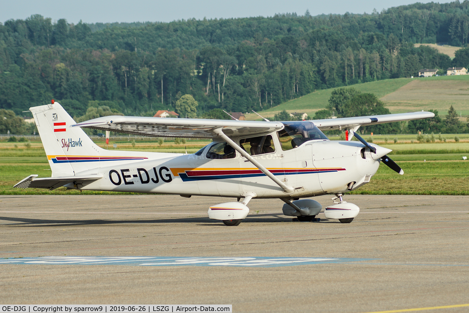 OE-DJG, 2001 Cessna 172R Skyhawk C/N 17281036, At Grenchen