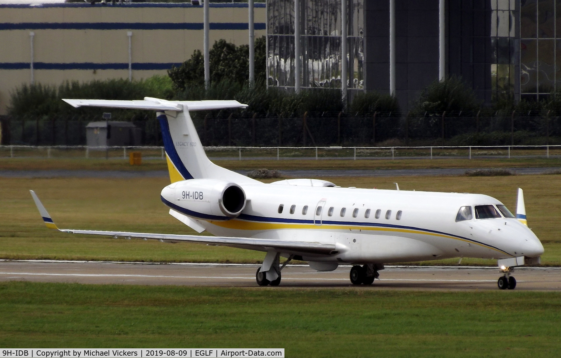 9H-IDB, 2007 Embraer EMB-135BJ Legacy 600 C/N 14500999, Taxying for Departure