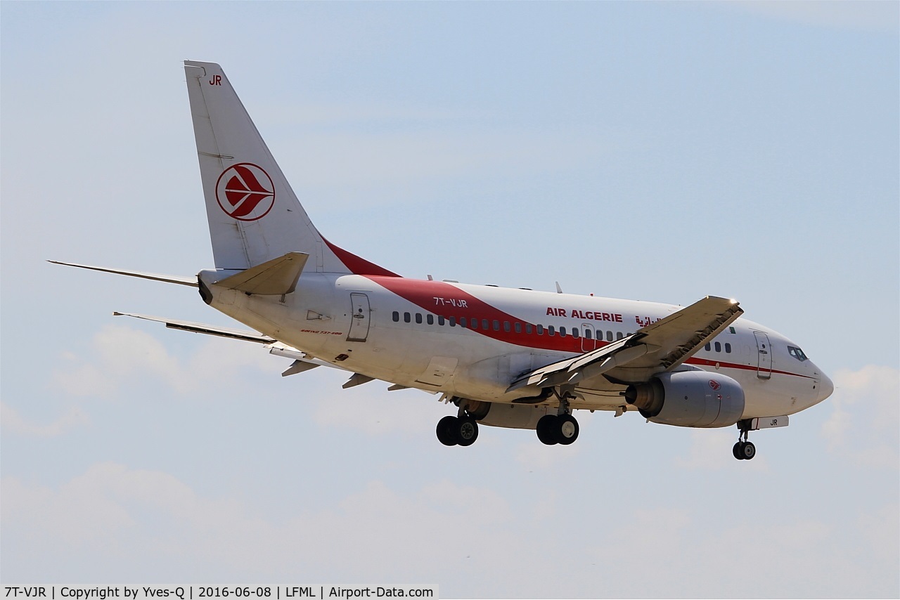 7T-VJR, 2002 Boeing 737-6D6 C/N 30545, Boeing 737-6D6, On final rwy 31R, Marseille-Provence Airport (LFML-MRS)