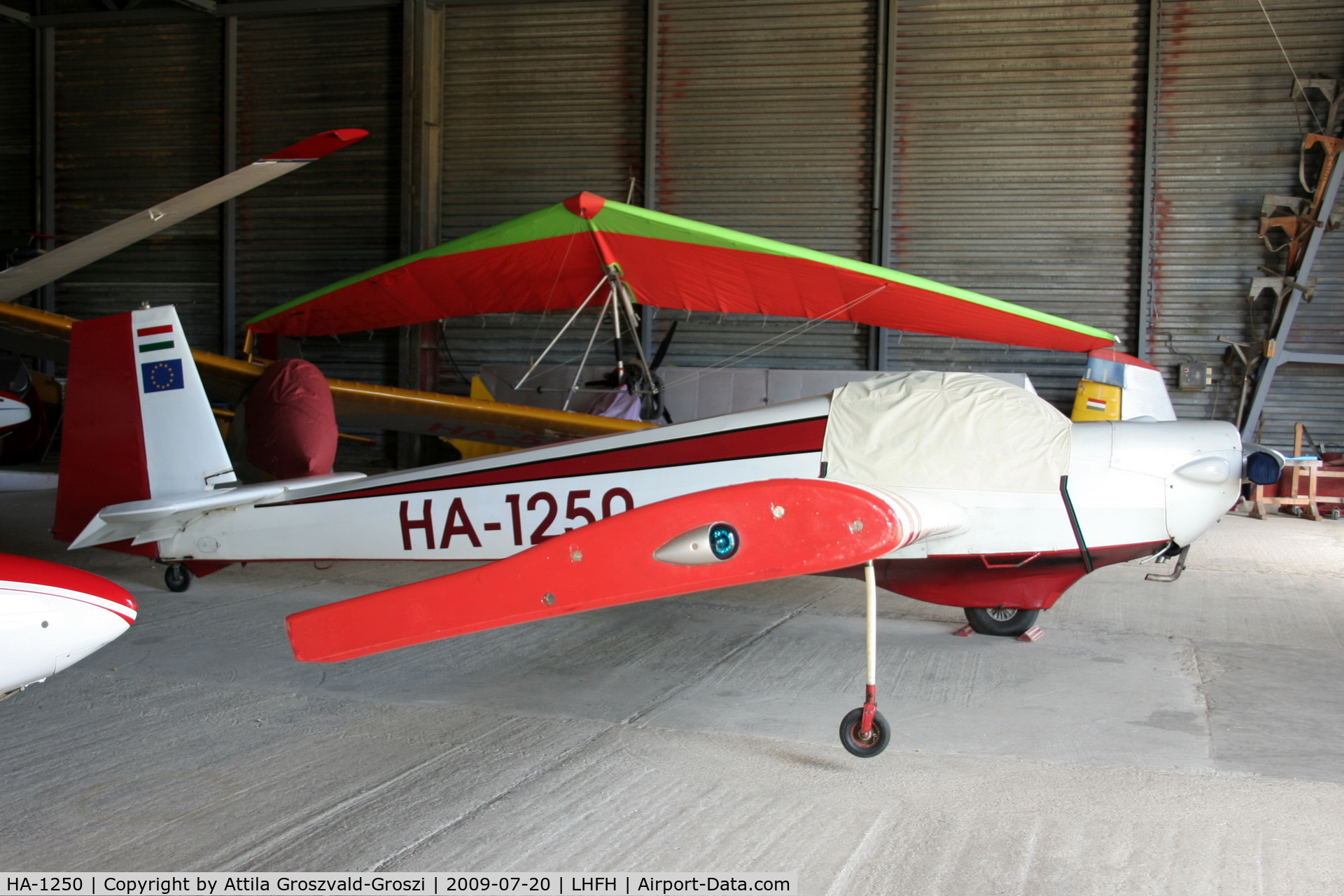 HA-1250, 1968 Scheibe SF-25B Falke C/N 4632, LHFH - Farkashegy Airport, Hungary