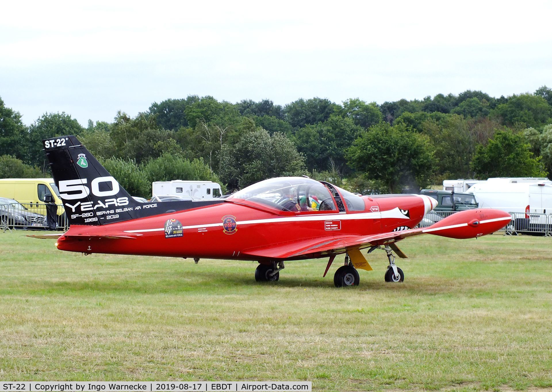 ST-22, SIAI-Marchetti SF-260M C/N 10-22, SIAI-Marchetti SF.260M of the 'Red Devils' Belgian Air Force Aerobatic Team at the 2019 Fly-in at Diest/Schaffen airfield