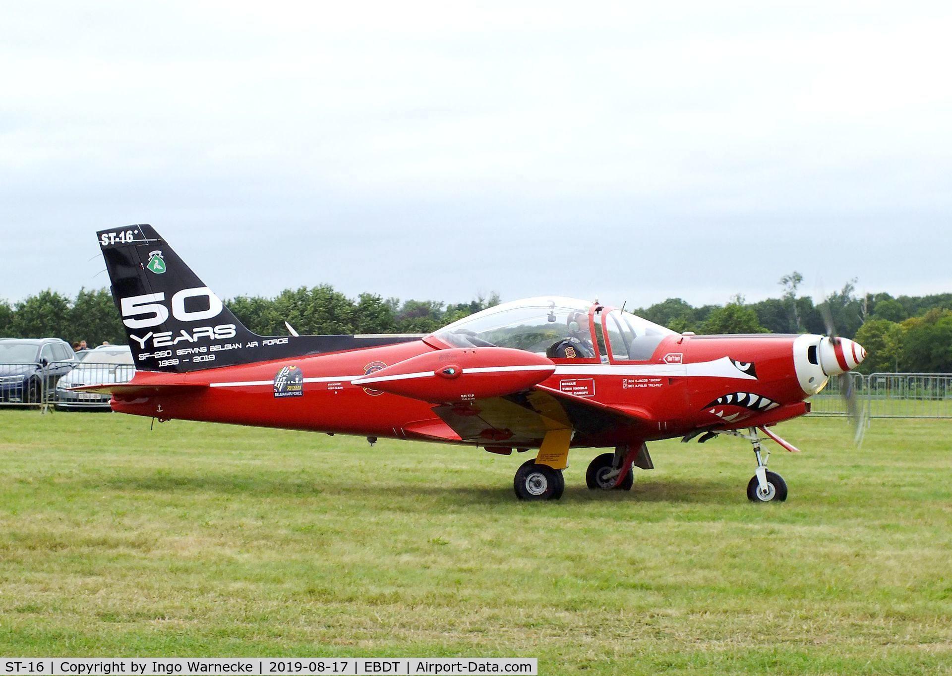 ST-16, SIAI-Marchetti SF-260M+ C/N 10-16, SIAI-Marchetti SF.260M+ of the 'Diables Rouges / Red Devils' Belgian Air Force Aerobatic Team at the 2019 Fly-in at Diest/Schaffen airfield