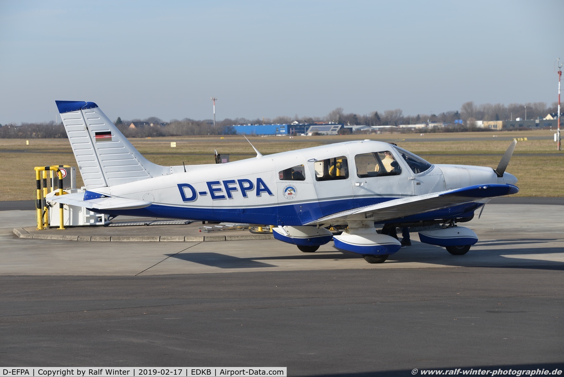 D-EFPA, 1978 Piper PA-28-181 C/N 28-90077, Piper PA-28-181 Archer 2 - Kölner Klub für Luftsport - 2890077 - D-EFPA - 17.02.2019 - EDKB