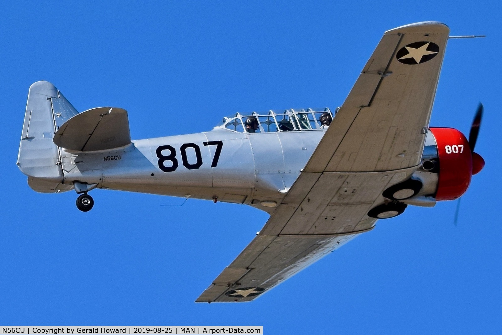 N56CU, 1941 North American AT-6A Texan C/N 786536, Take off from RWY 29.