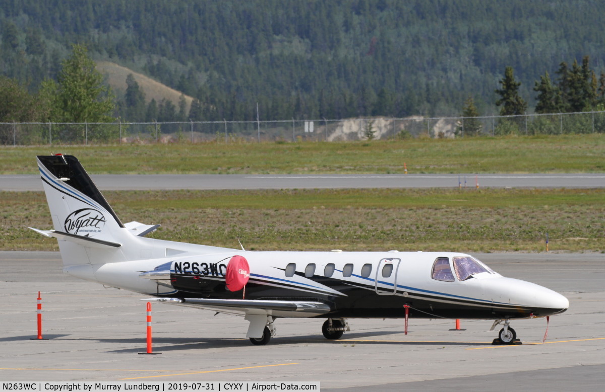 N263WC, 2000 Cessna 550 Citation Bravo C/N 550-0944, On the ramp at Whitehorse, Yukon.