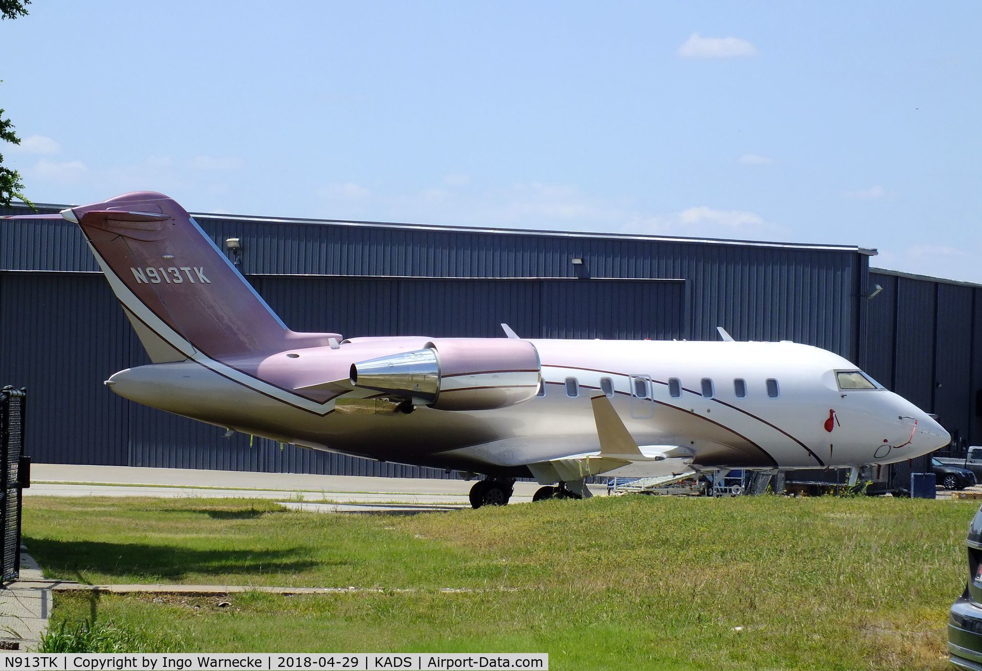 N913TK, 2007 Bombardier Challenger 604 (CL-600-2B16) C/N 5729, Bombardier CL-600 Challenger 604 at Addison Airport, Addison TX