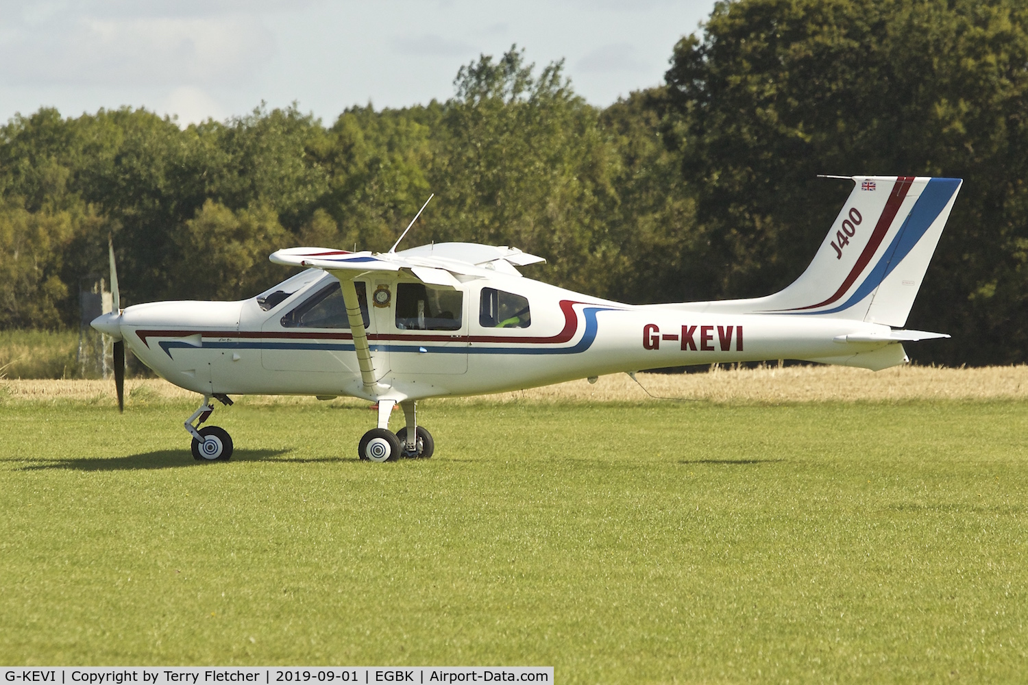 G-KEVI, 2004 Jabiru J400 C/N PFA 325-14321, At Sywell
