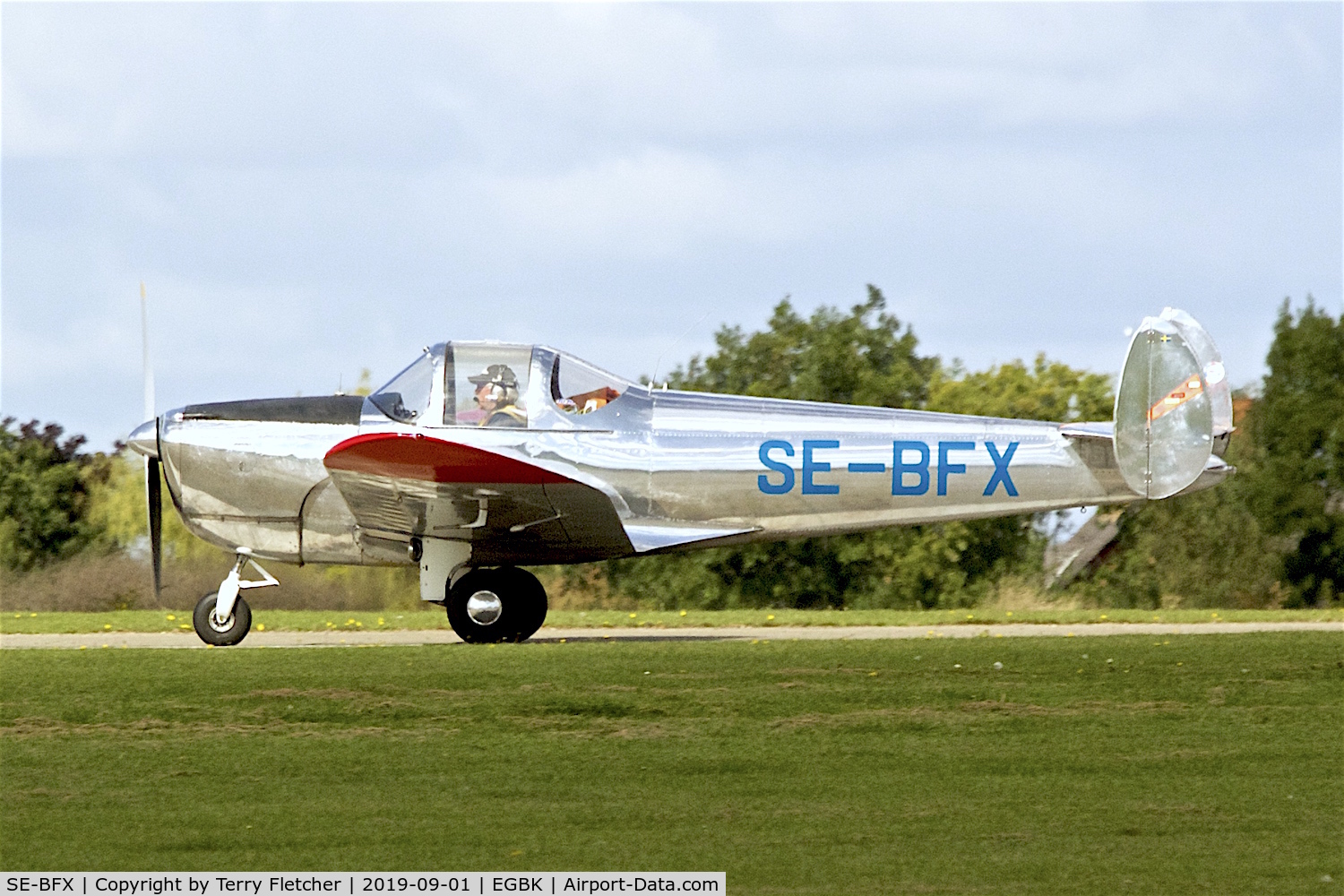 SE-BFX, 1947 Erco 415D Ercoupe C/N 4413, At Sywell