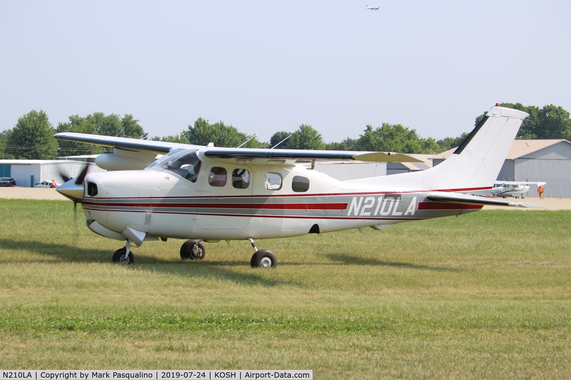 N210LA, 1985 Cessna P210R Pressurised Centurion C/N P21000838, Cessna P210R