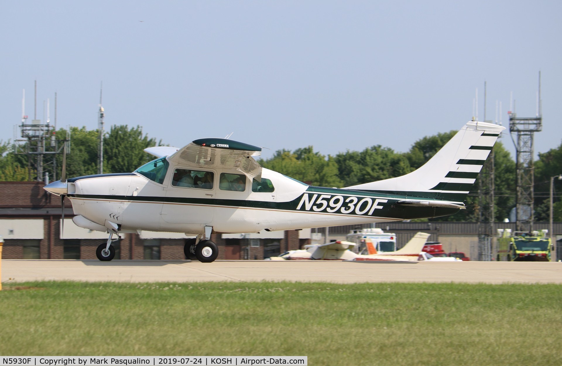 N5930F, 1967 Cessna 210G Centurion C/N 21058930, Cessna 210G