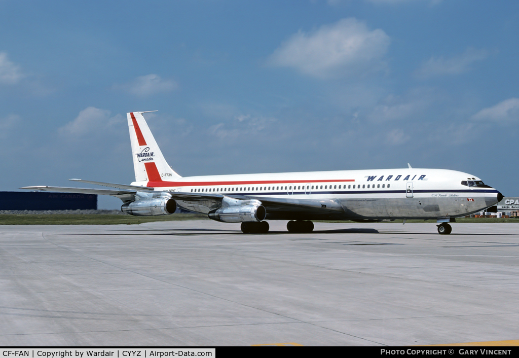 CF-FAN, 1968 Boeing 707-311C C/N 19789, C-FFAN taxi at Toronto