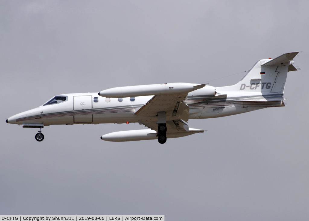 D-CFTG, 1978 Gates Learjet 35A C/N 35A-204, Landing rwy 25...