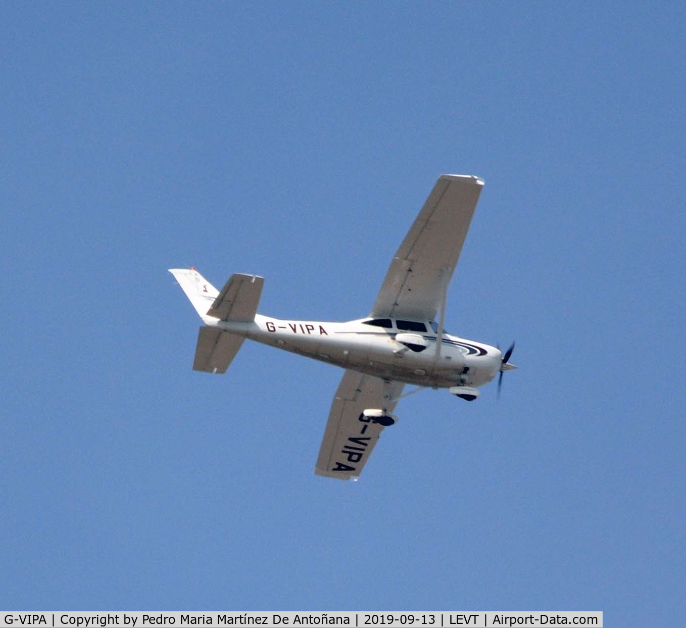 G-VIPA, 2000 Cessna 182S Skylane C/N 18280720, Aeropuerto de Foronda - Vitoria-Gasteiz - Euskadi - España
