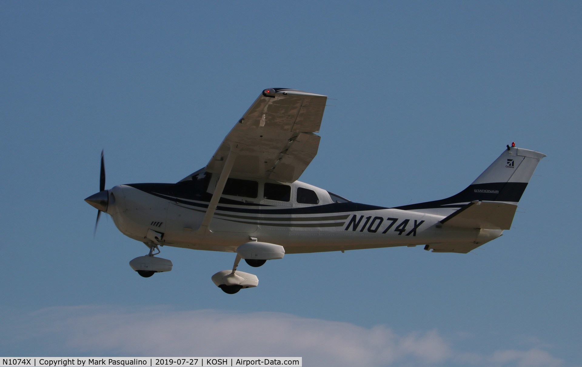 N1074X, 2005 Cessna 206H Stationair C/N 20608233, Cessna 206H