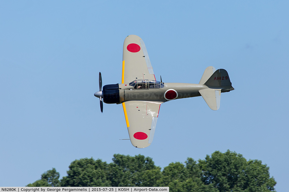 N8280K, 1941 Nakajima A6M2 Model 21 C/N 1498, Participating in the daily airshow.