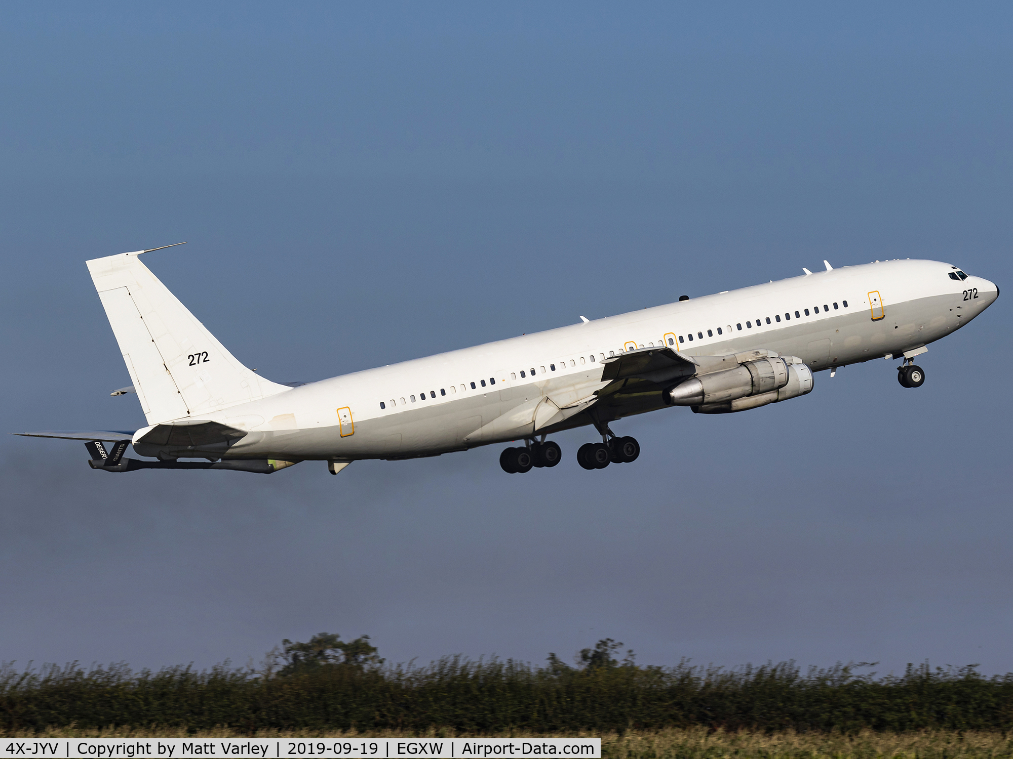 272, 1975 Boeing 707-3L6C C/N 21096, Departing