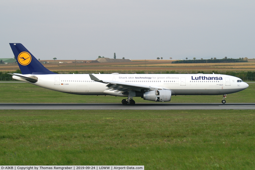 D-AIKB, 2004 Airbus A330-343X C/N 576, Lufthansa Airbus A330-300