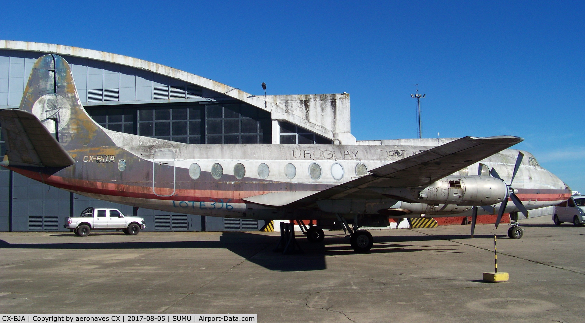 CX-BJA, 1958 Vickers Viscount 827 C/N 400, Preservado para restauración en el Museo Aeronáutico Cnel. Jaime Meregalli.