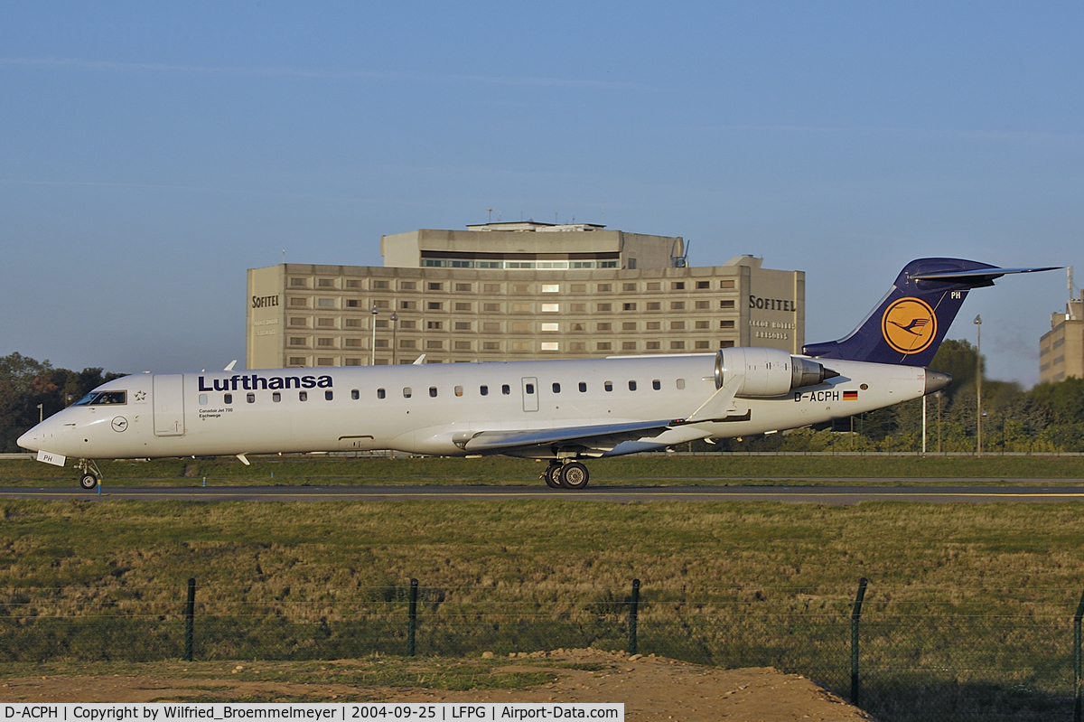 D-ACPH, 2002 Canadair CRJ-701ER (CL-600-2C10) Regional Jet C/N 10043, Lufthansa CityLine