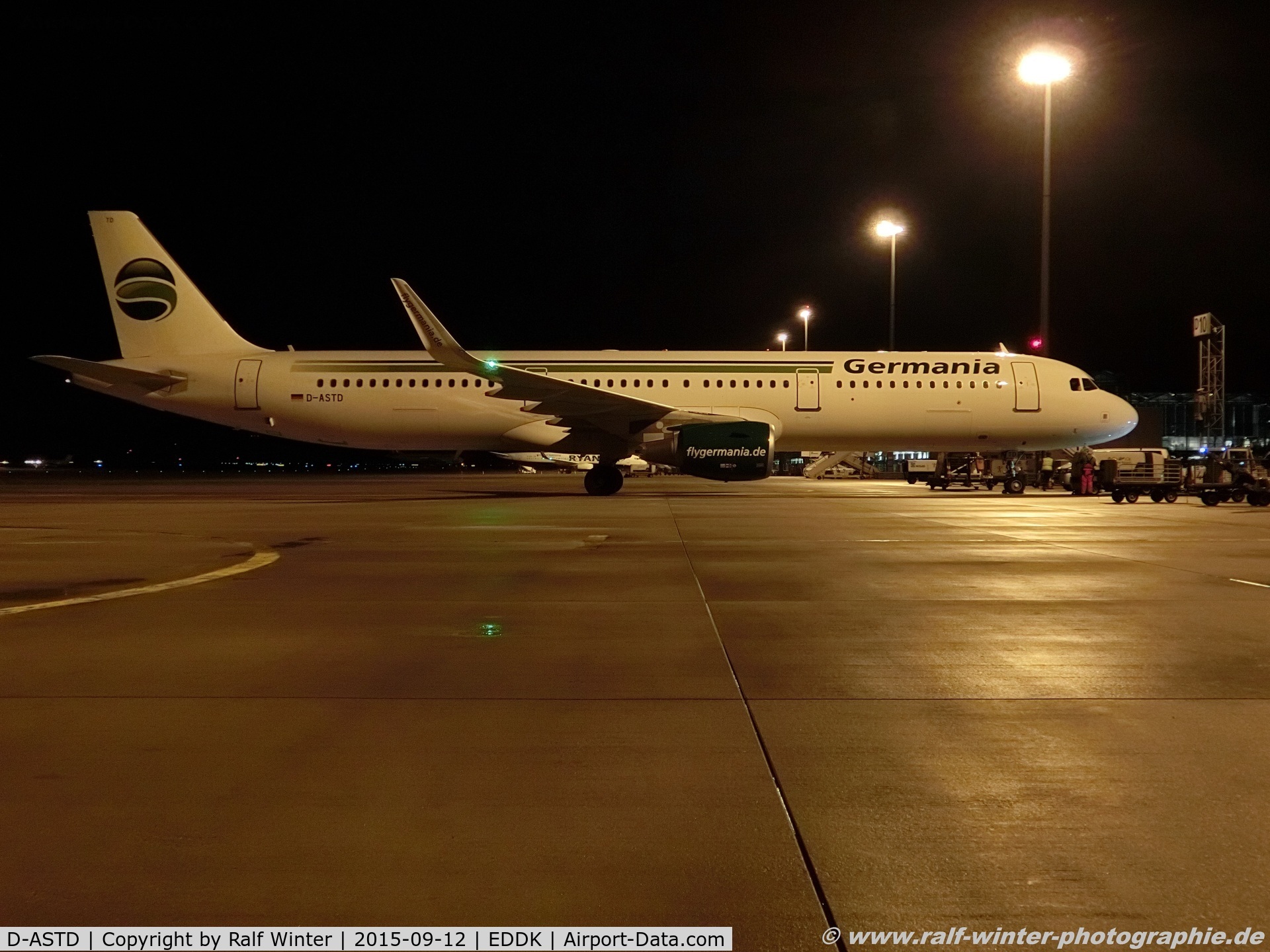 D-ASTD, 2013 Airbus A321-211 C/N 5843, Airbus A321-211(W) - ST GWI Germania - 5843 - D-ASTD - 12.09.2015 - CGN