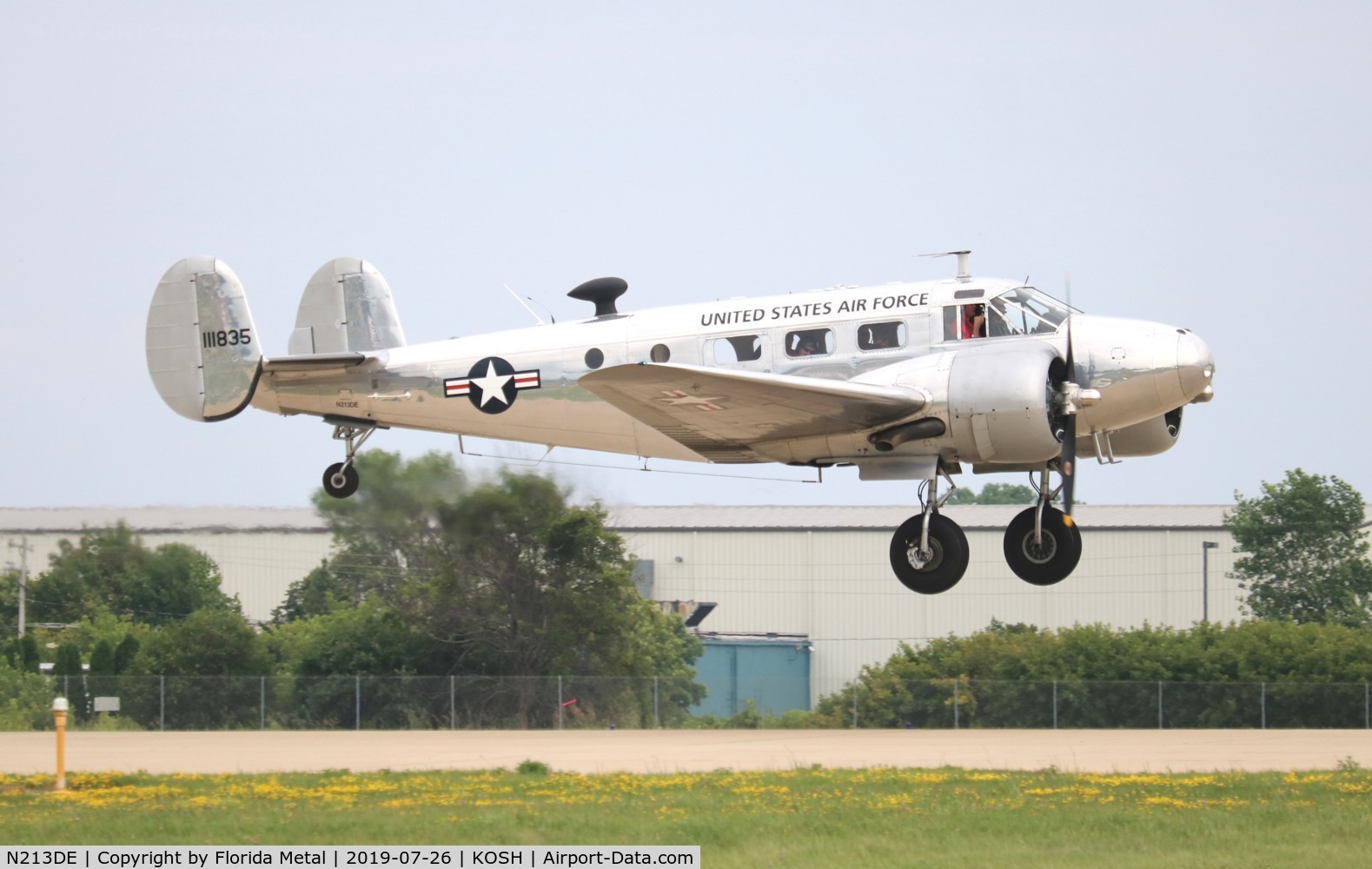 N213DE, 1942 Beech C-45H Expeditor C/N AF-392, C-45H