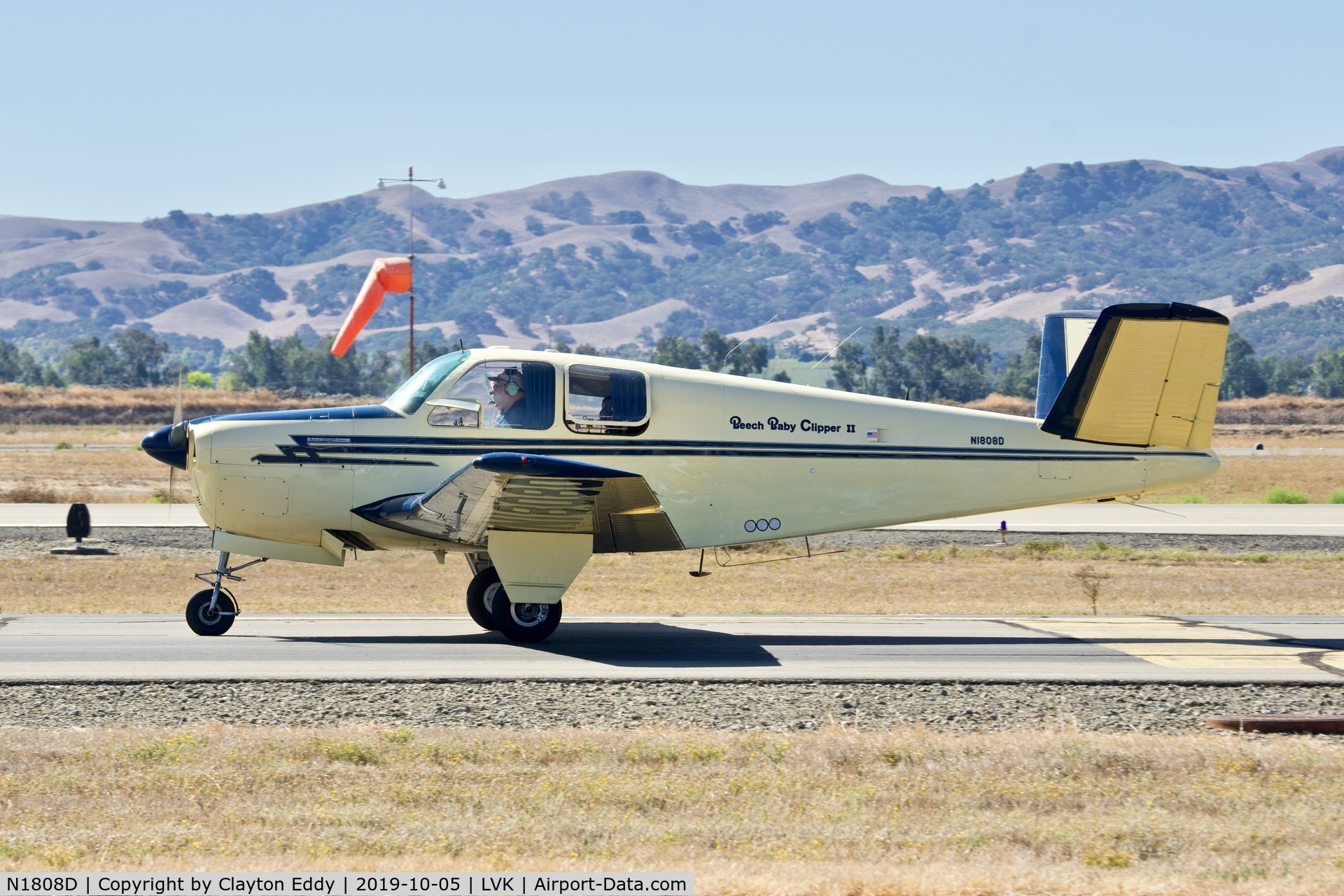 N1808D, 1952 Beech C35 Bonanza C/N D-3077, Livermore airport airshow 2019.