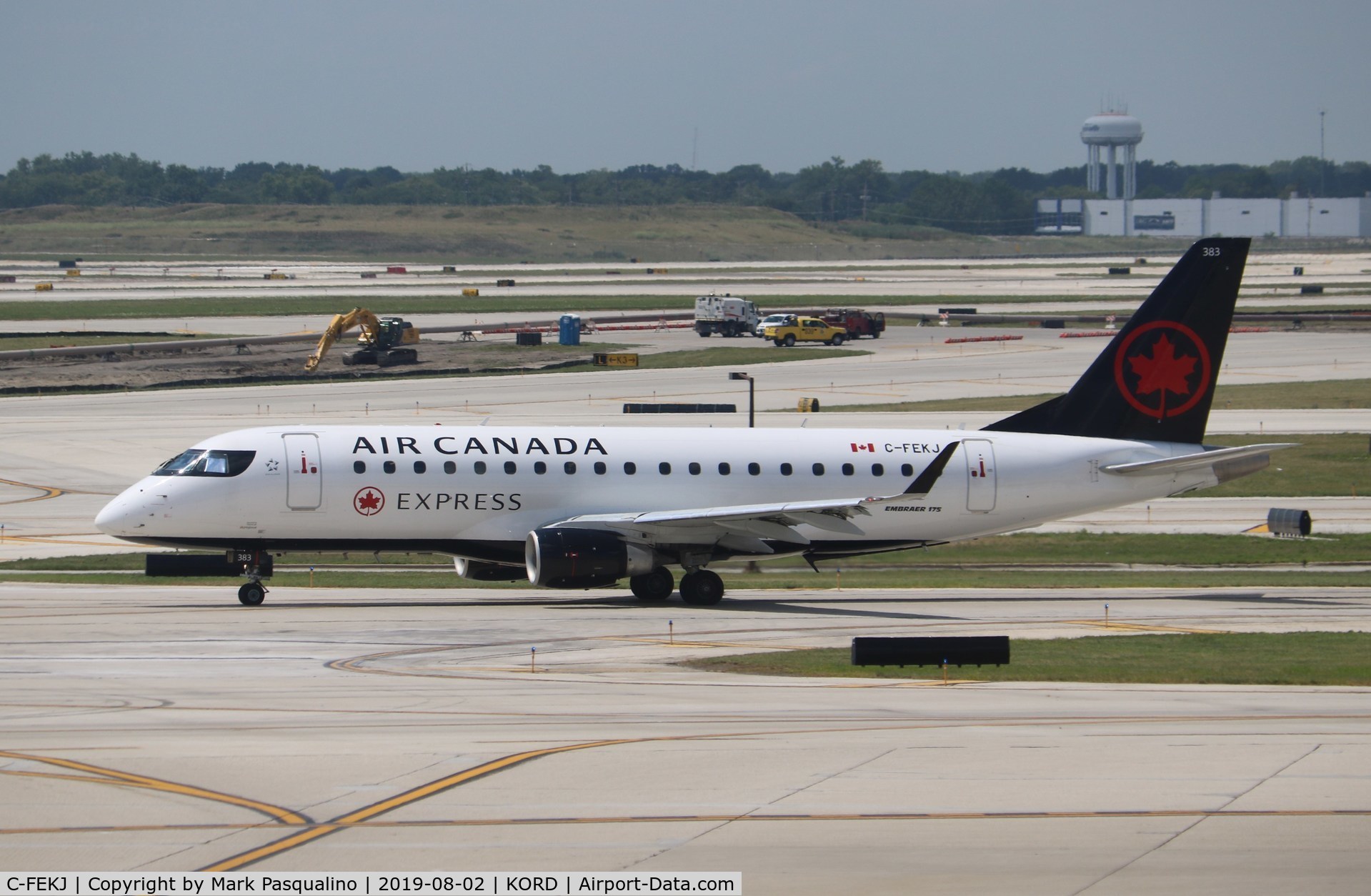 C-FEKJ, 2005 Embraer 175SU (ERJ-170-200SU) C/N 17000109, ERJ-170-100SU