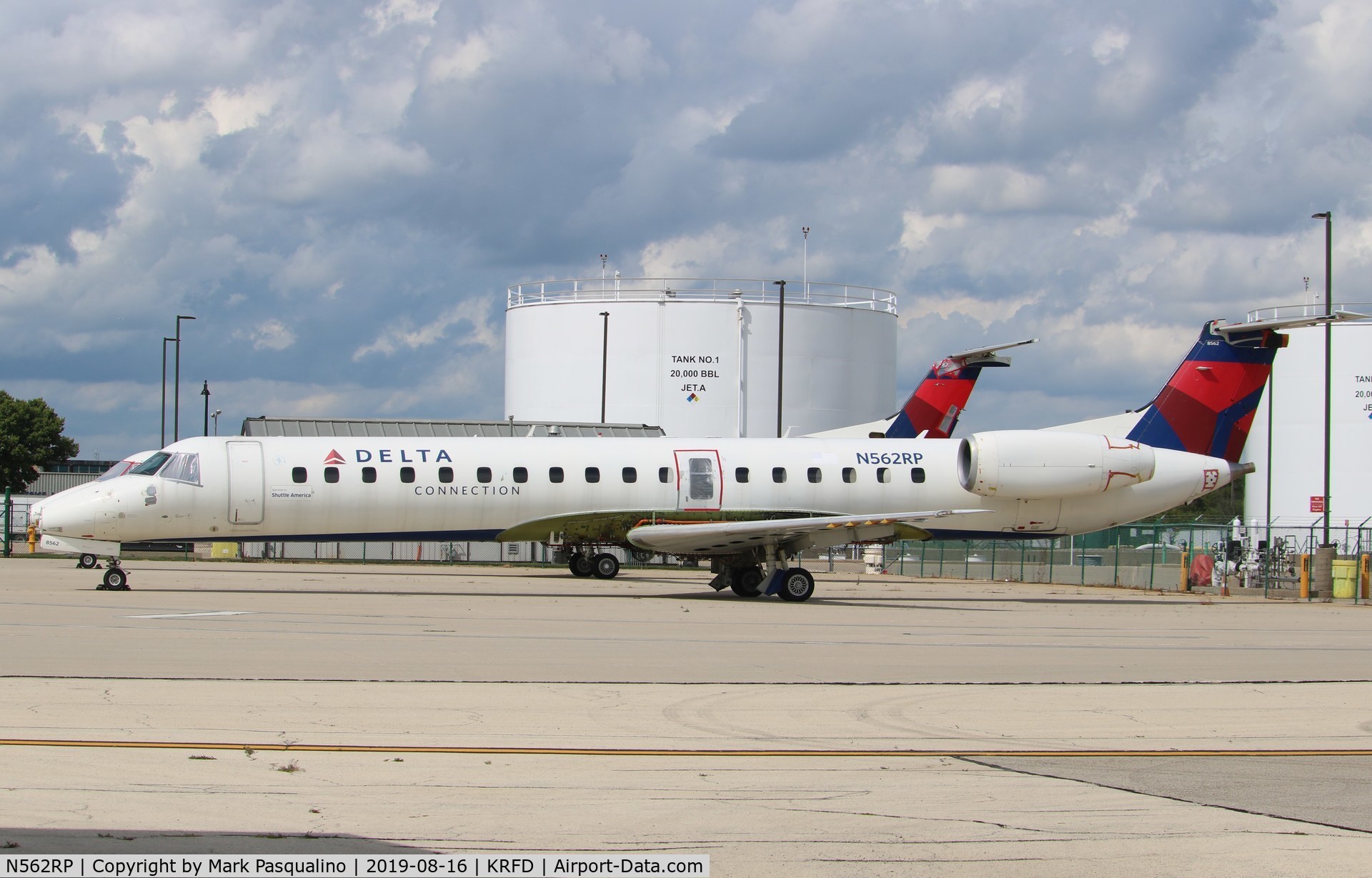 N562RP, 2002 Embraer ERJ-145LR (EMB-145LR) C/N 145451, EMB-145LR