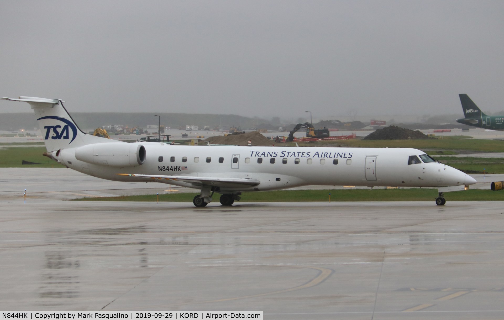 N844HK, 2004 Embraer ERJ-145LR (EMB-145LR) C/N 14500838, EMB-145LR