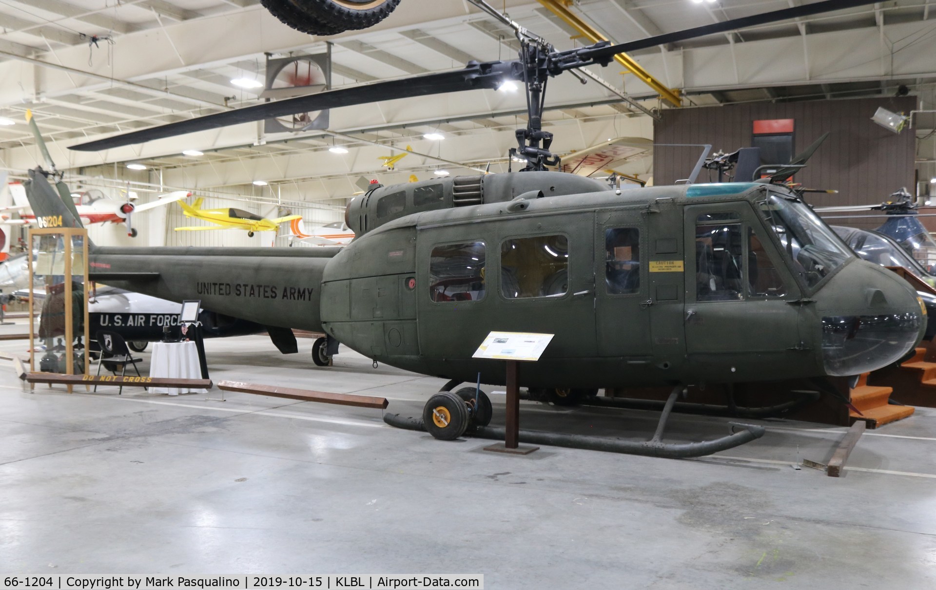 66-1204, 1966 Bell UH-1H C/N 5687, Bell UH-1H