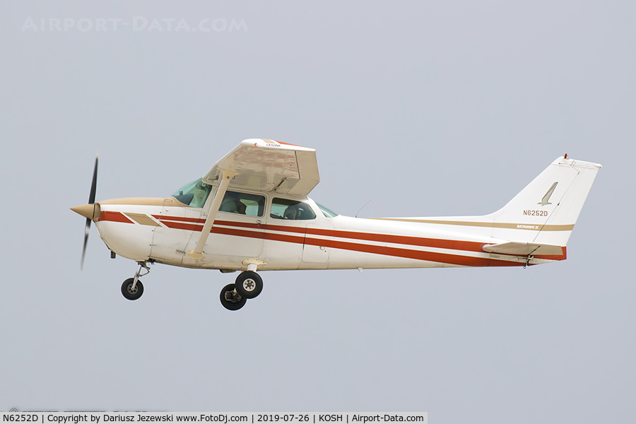 N6252D, 1979 Cessna 172N C/N 17272667, Cessna 172N Skyhawk  C/N 17272667, N6252D