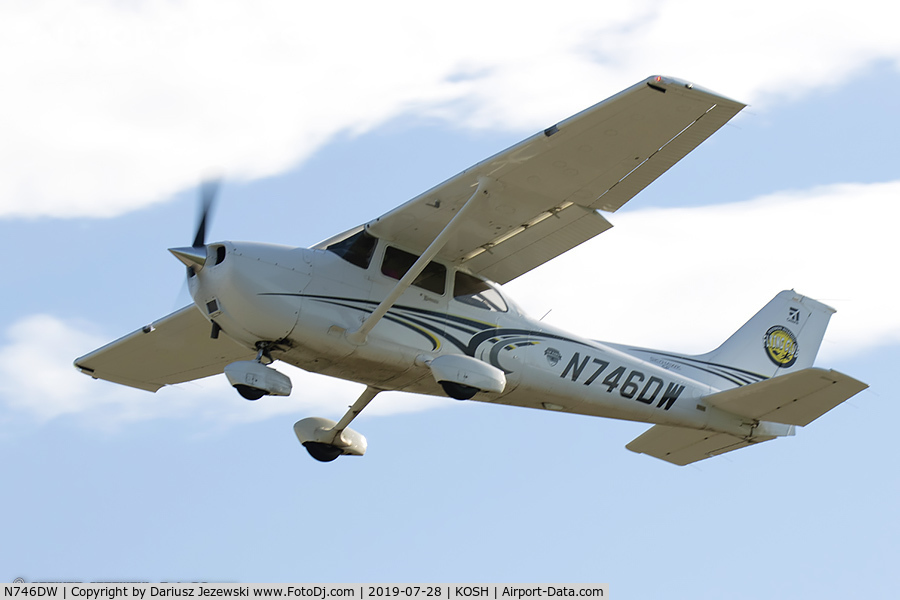 N746DW, 2015 Cessna 172S C/N 172S11569, Cessna 172S Skyhawk  C/N 172S11569, N746DW