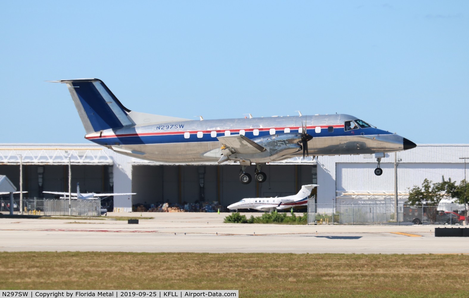 N297SW, 1996 Embraer EMB-120ER Brasilia C/N 120.327, Berry Aviation