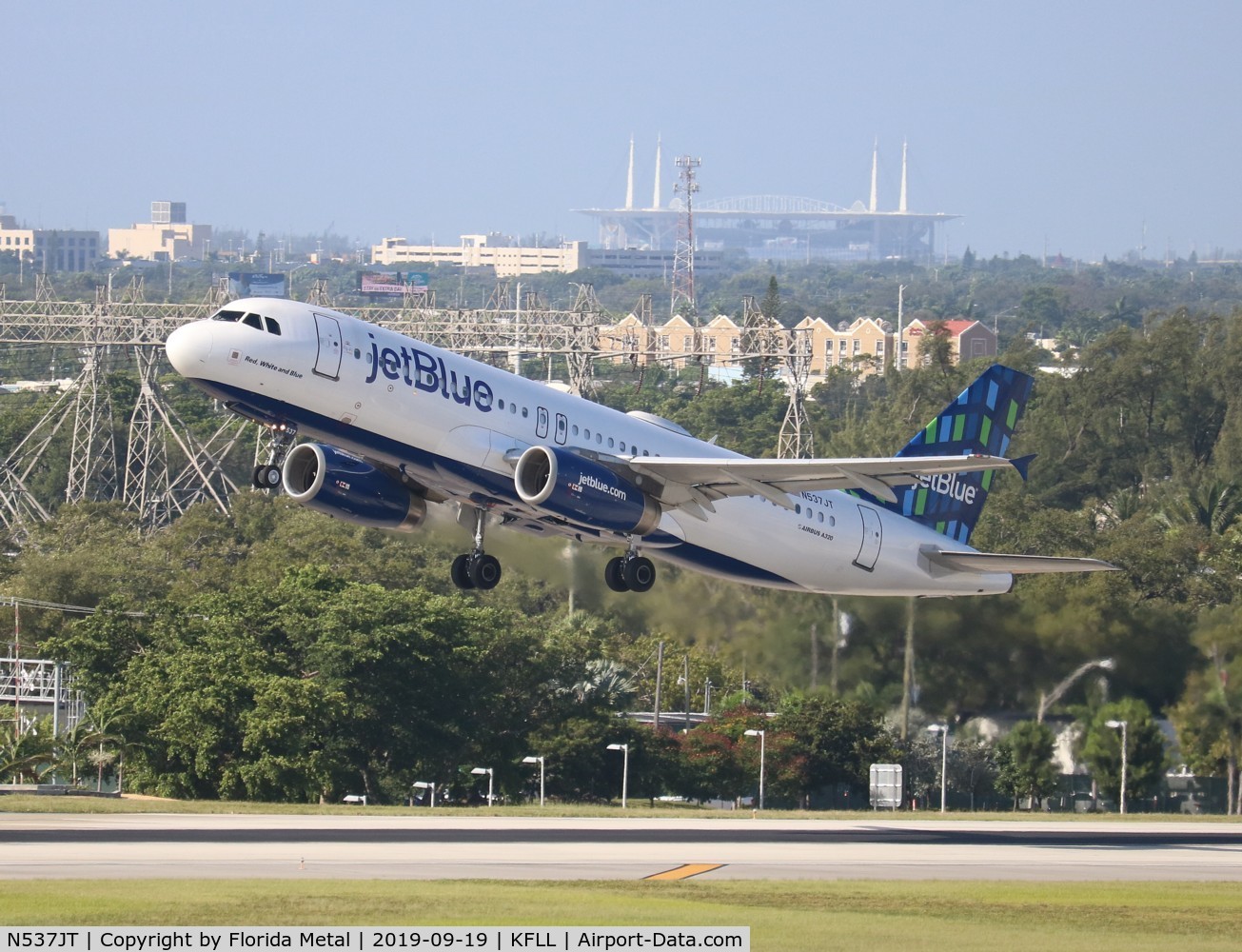 N537JT, 2002 Airbus A320-232 C/N 1785, JetBlue