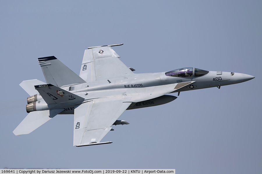 169641, Boeing F/A-18E Super Hornet C/N E303, F/A-18E Super Hornet 169641 AJ-400 from VFA-34 