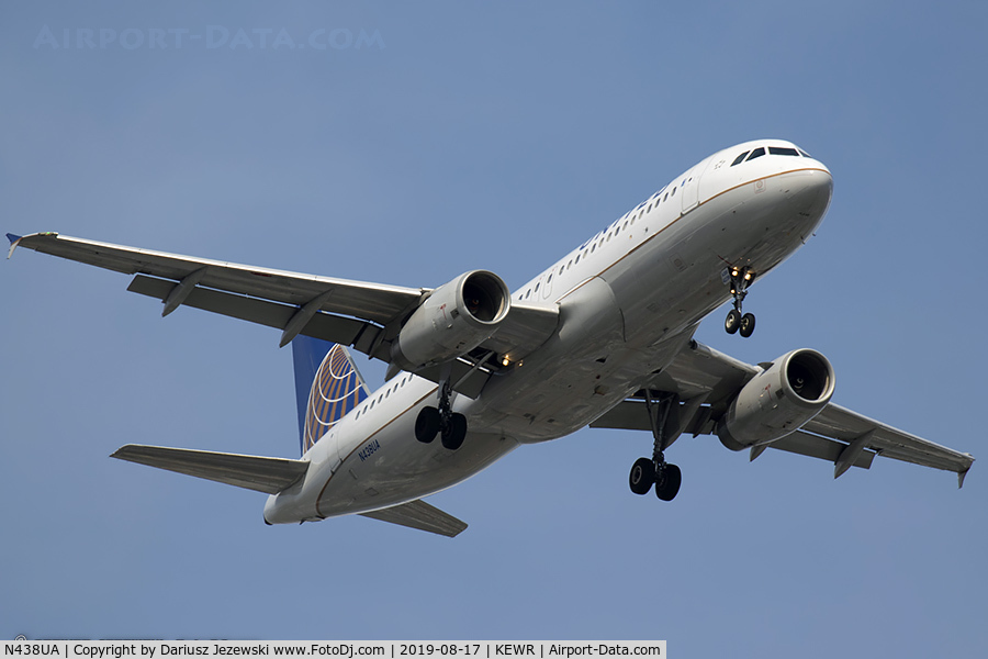 N438UA, 1997 Airbus A320-232 C/N 678, Airbus A320-232 - United Airlines  C/N 678, N438UA