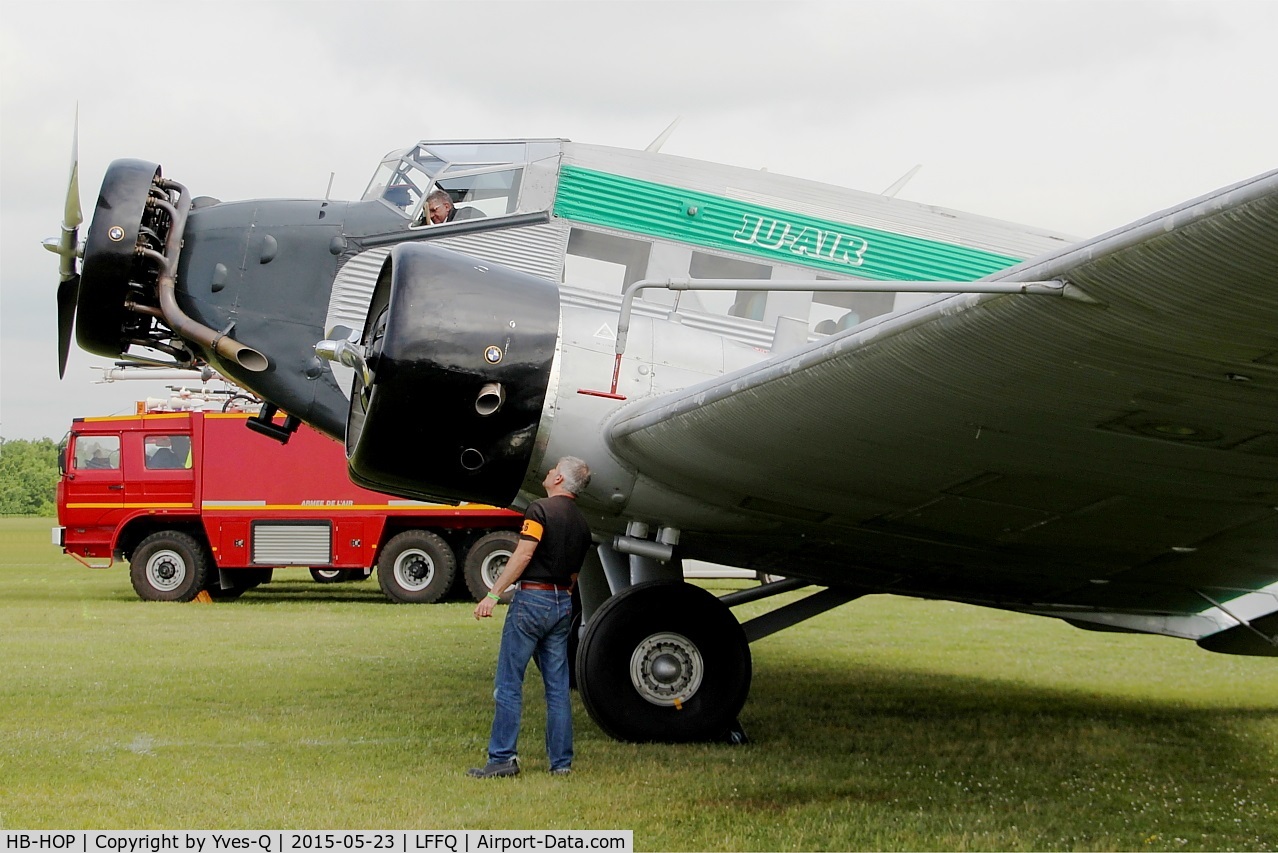 HB-HOP, 1939 Junkers Ju-52/3m g4e C/N 6610, Junkers Ju-523m g4e, Displayed at La Ferté-Alais airfield (LFFQ) Airshow 2015