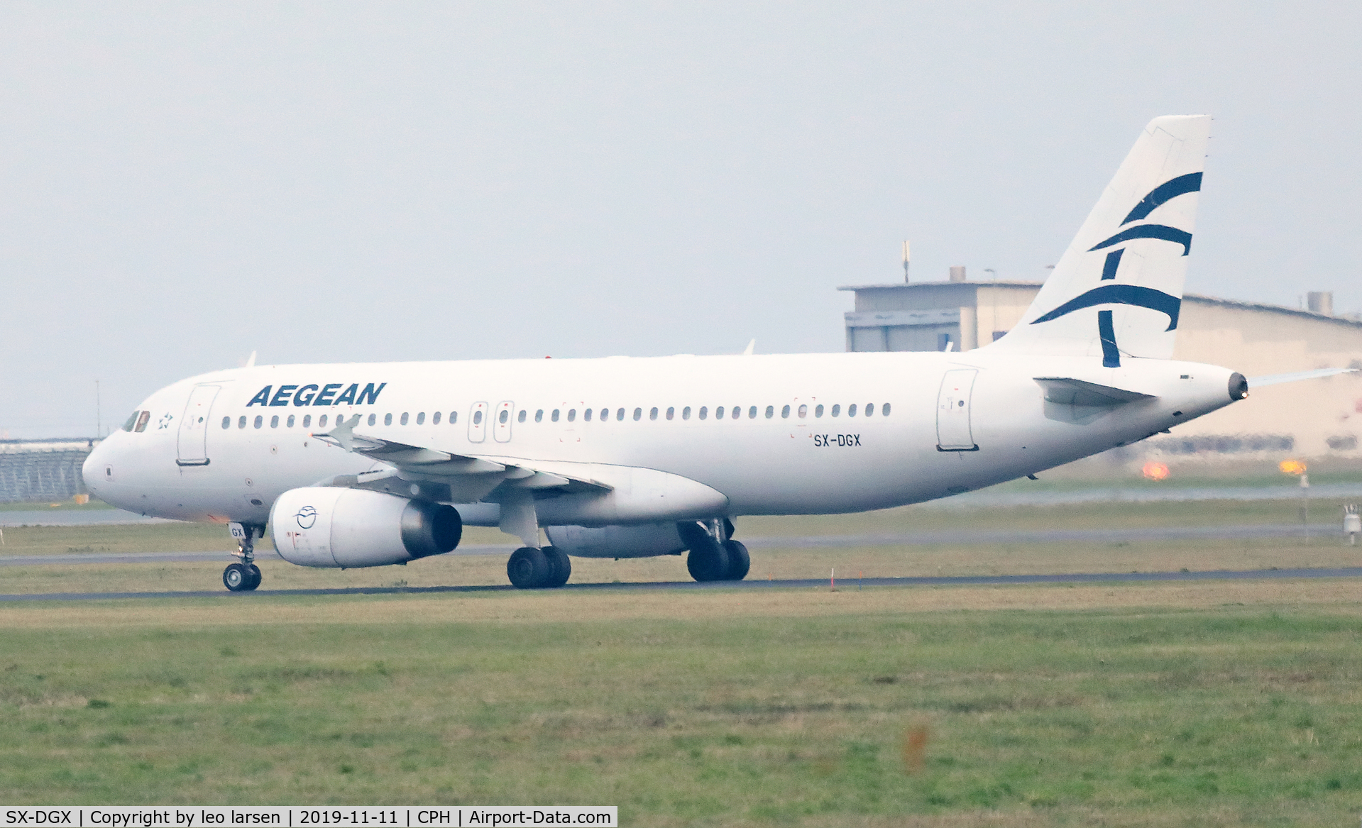 SX-DGX, 2003 Airbus A320-232 C/N 1996, Copenhagen 11.11.2019