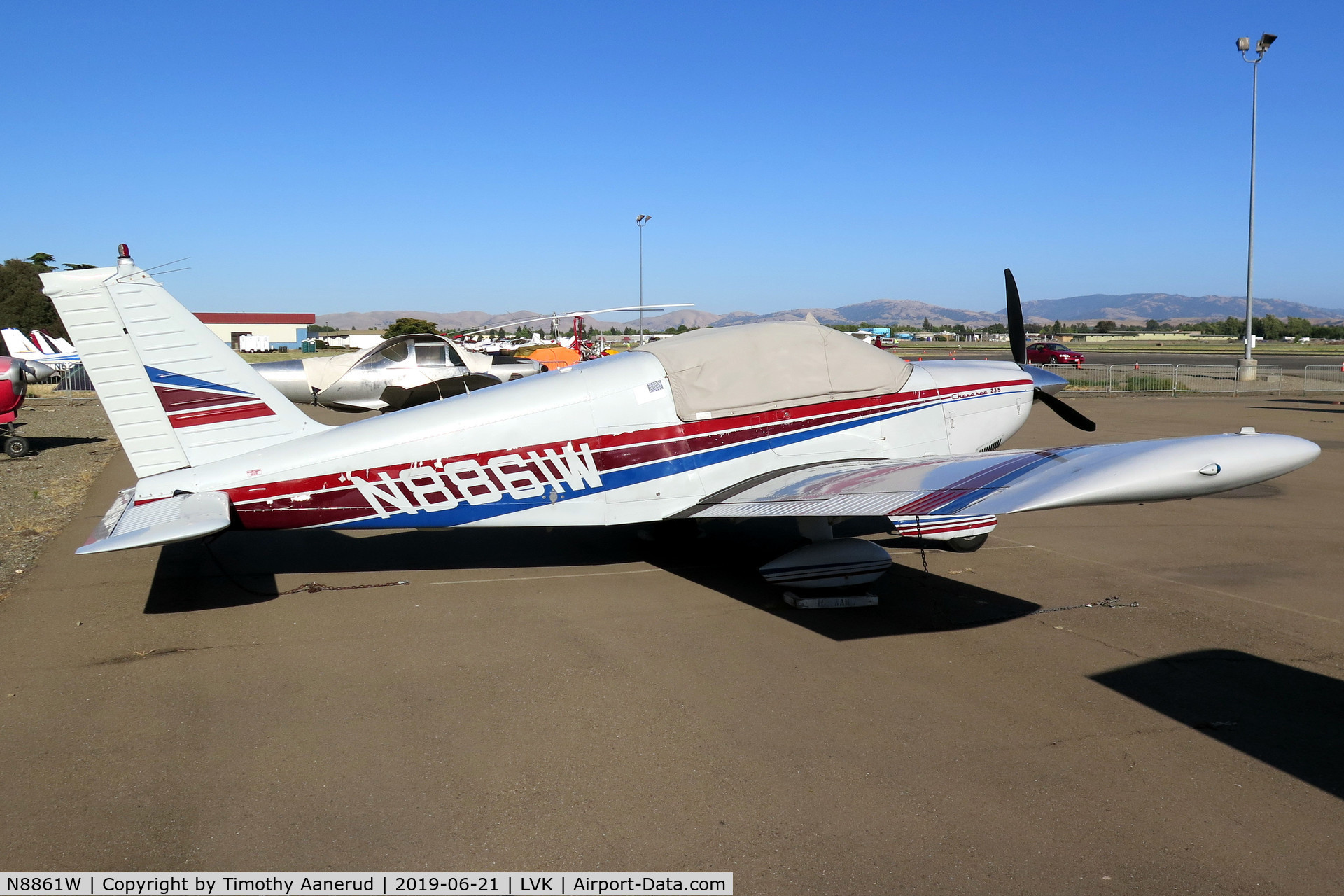 N8861W, 1964 Piper PA-28-235 C/N 28-10416, 1964 Piper PA-28-235, c/n: 28-10416, 2019 AOPA Livermore Fly-In