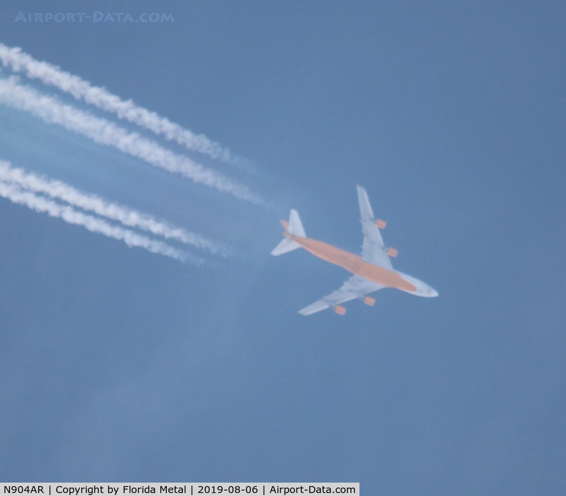 N904AR, 2005 Boeing 747-428F/ER/SCD C/N 33097, Skylease Cargo in flight from Chicago to Halifax NS over Michigan