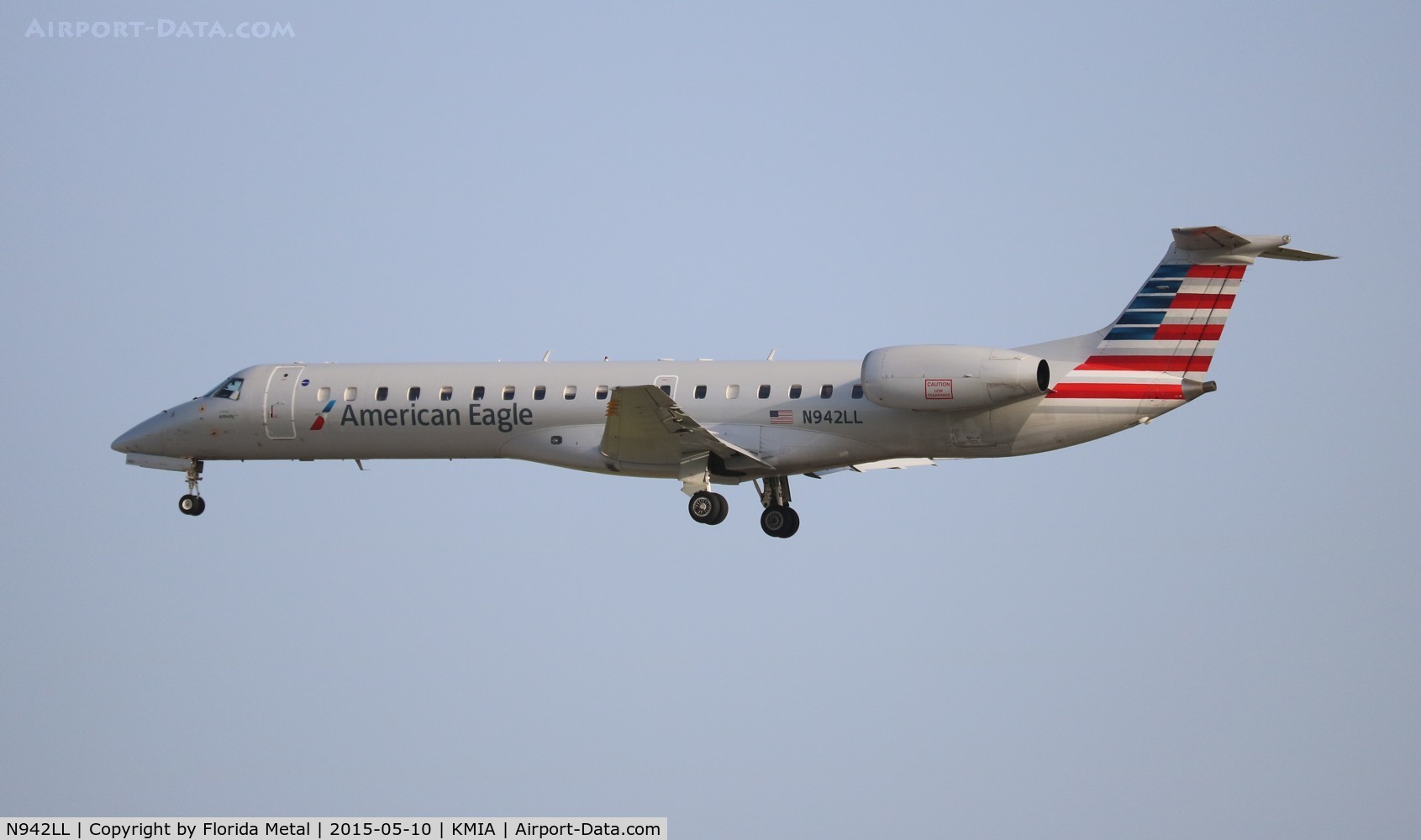 N942LL, 2005 Embraer ERJ-145LR (EMB-145LR) C/N 14500930, American Eagle