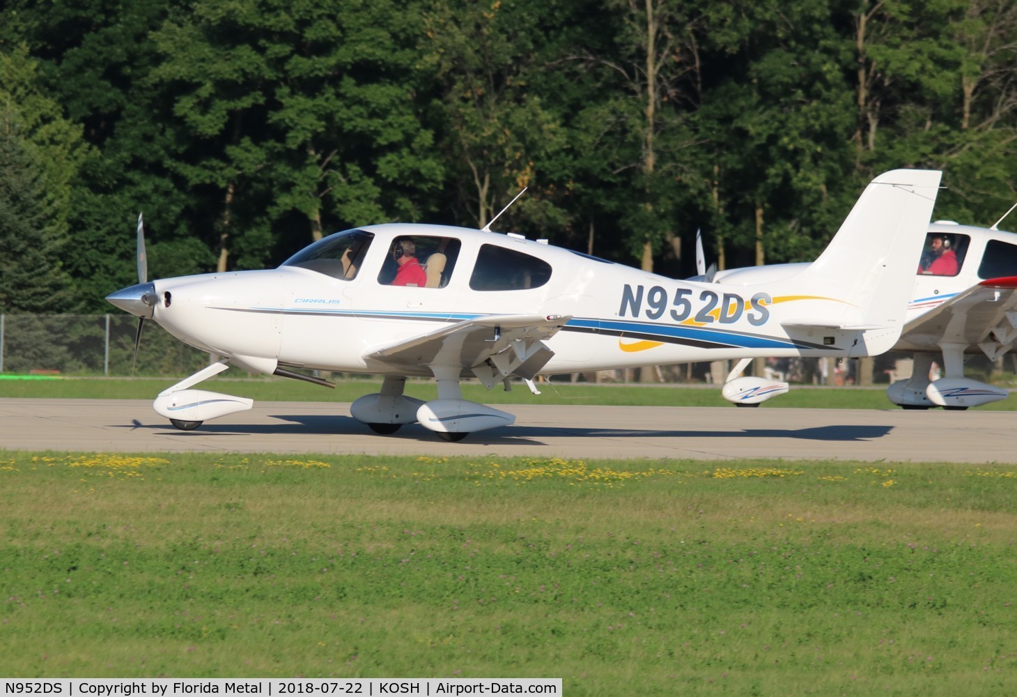 N952DS, 2000 Cirrus SR20 C/N 1102, Cirrus SR20