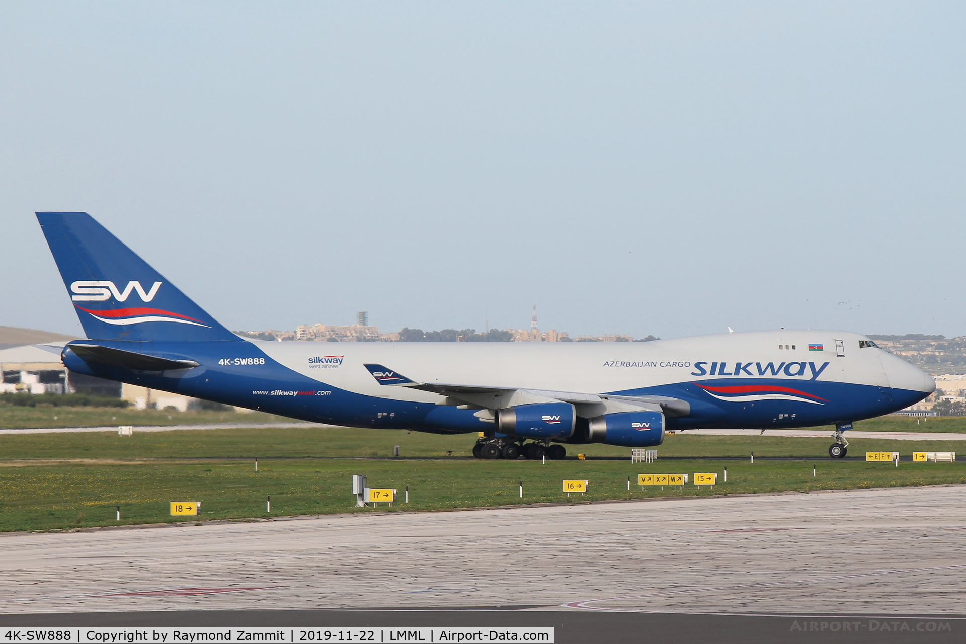 4K-SW888, 1999 Boeing 747-4R7F/SCD C/N 29730, B747 4K-SW888 Silkway Cargo