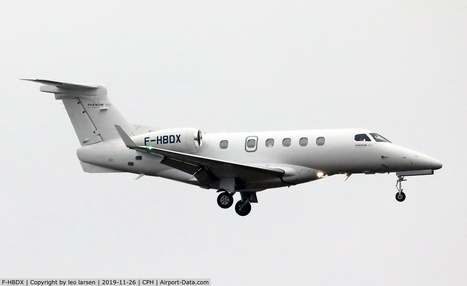 F-HBDX, 2015 Embraer EMB-505 Phenom 300 C/N 50500216, Copenhagen 26.11.2019