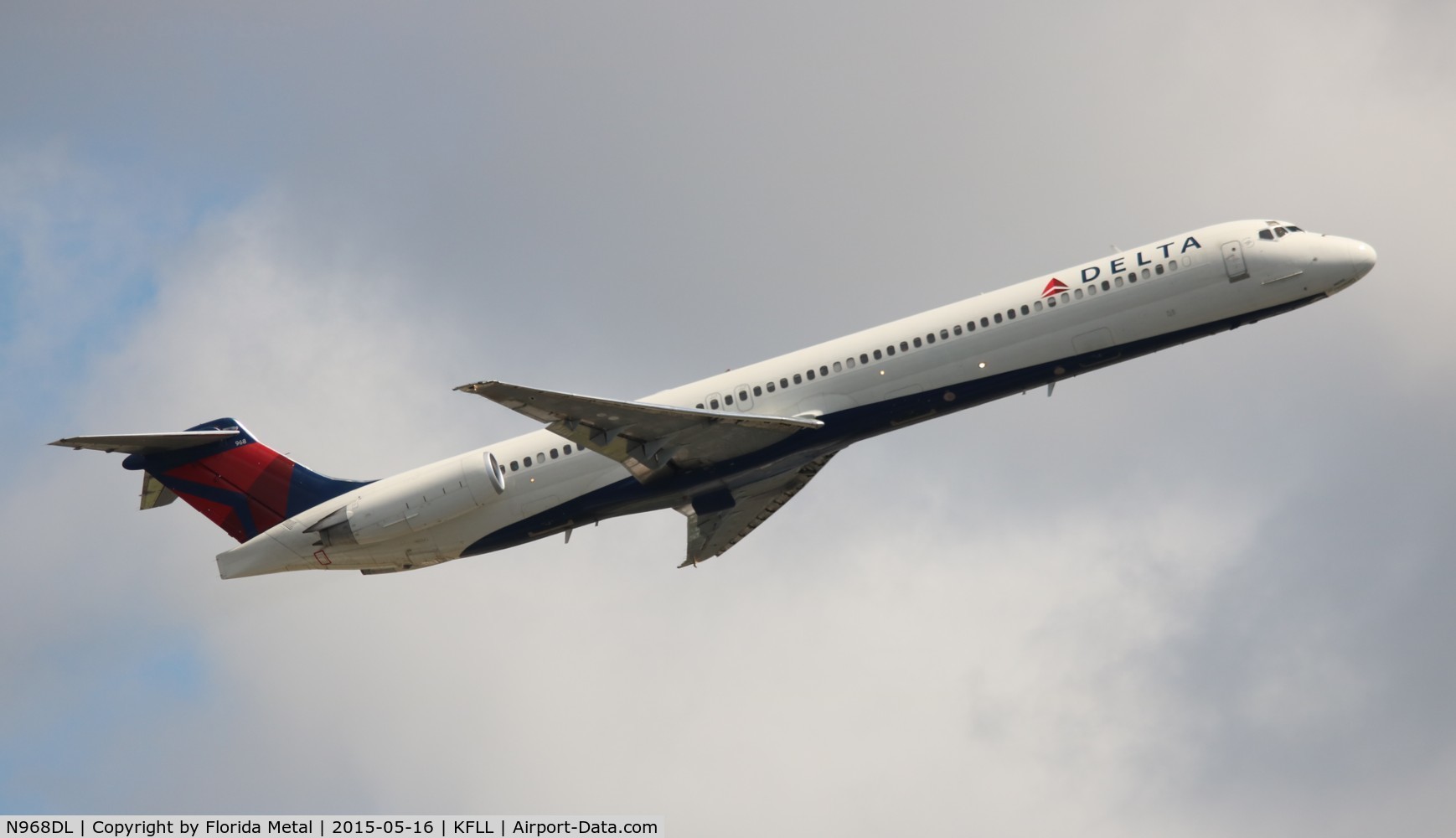 N968DL, 1990 McDonnell Douglas MD-88 C/N 53161, Delta