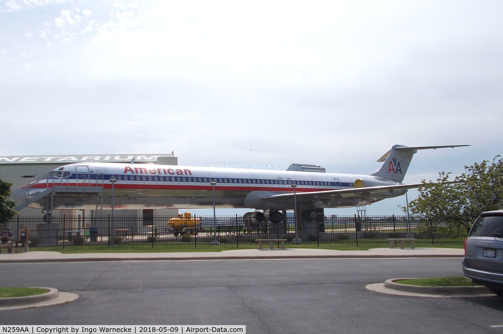 N259AA, 1985 McDonnell Douglas MD-82 (DC-9-82) C/N 49289, McDonnell Douglas MD-82 (DC-9-82) at the Tulsa Air and Space Museum, Tulsa OK